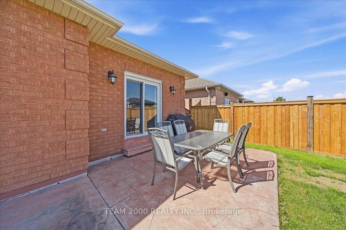 Photo 67 of 17 Brasswinds Court, Vaughan, West Woodbridge — HOMEH
