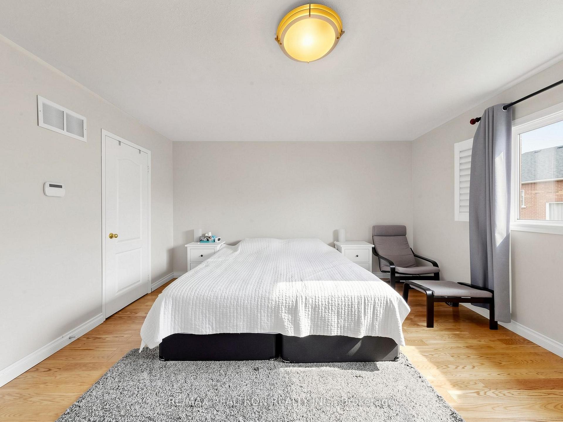 Photo 16 of 13 Stotts Crescent, Markham, Wismer — HOMEH