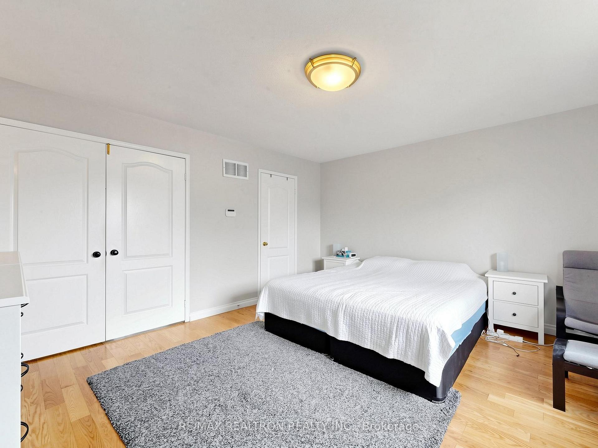 Photo 17 of 13 Stotts Crescent, Markham, Wismer — HOMEH