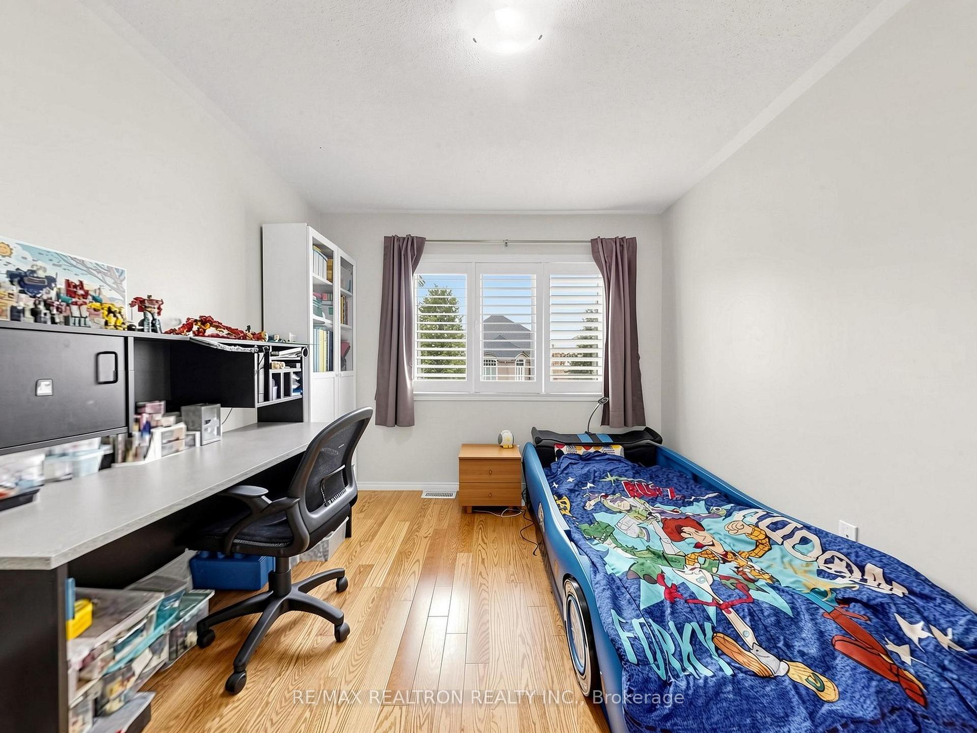 Photo 23 of 13 Stotts Crescent, Markham, Wismer — HOMEH