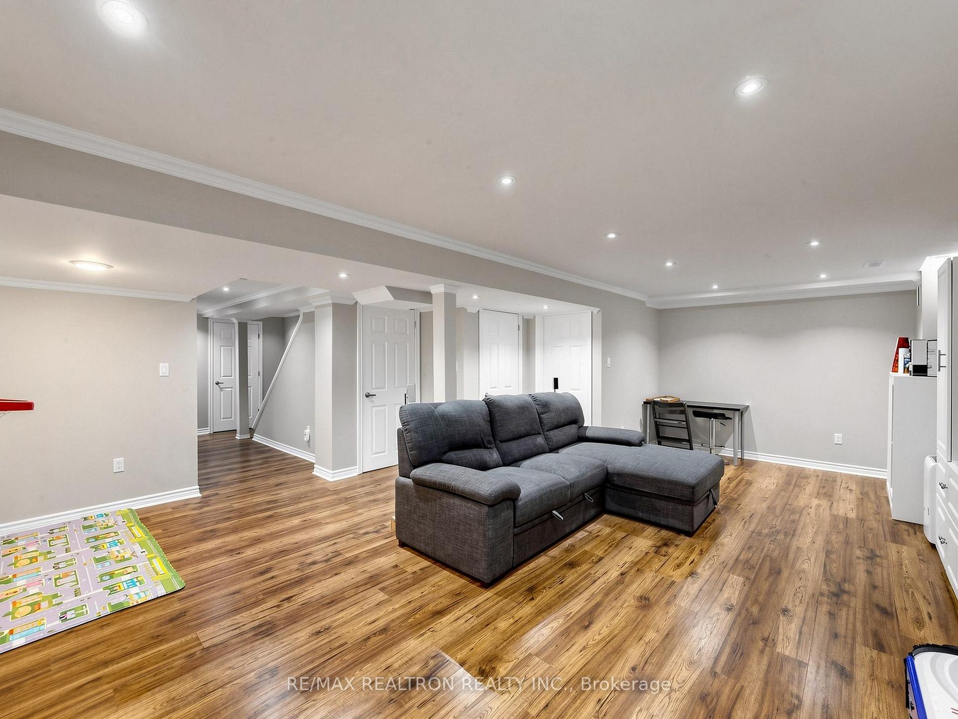 Photo 29 of 13 Stotts Crescent, Markham, Wismer — HOMEH