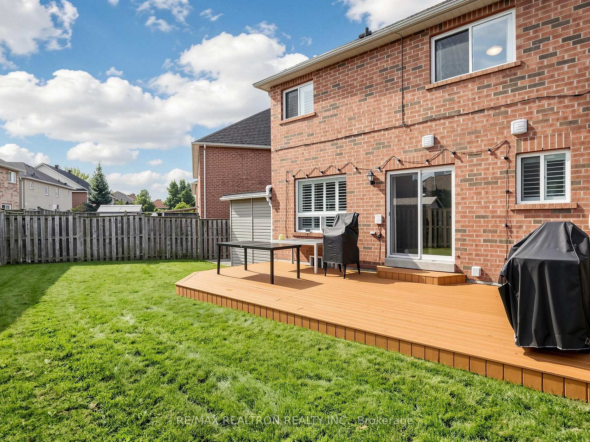 Photo 33 of 13 Stotts Crescent, Markham, Wismer — HOMEH