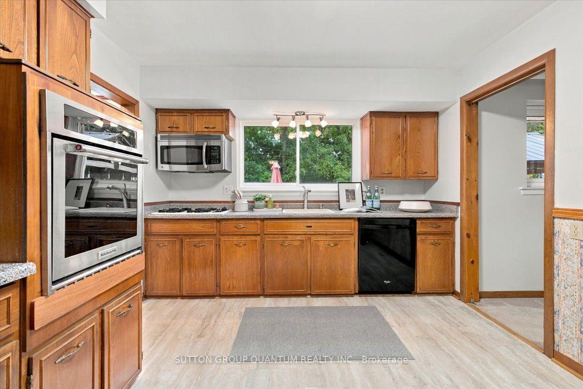 Photo 10 of 325 Erindale Drive, Burlington, Appleby — HOMEH