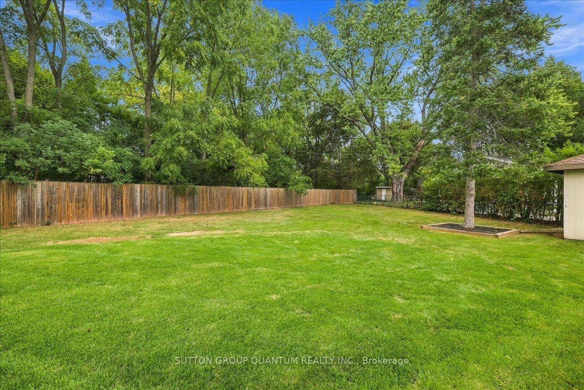 Photo 36 of 325 Erindale Drive, Burlington, Appleby — HOMEH