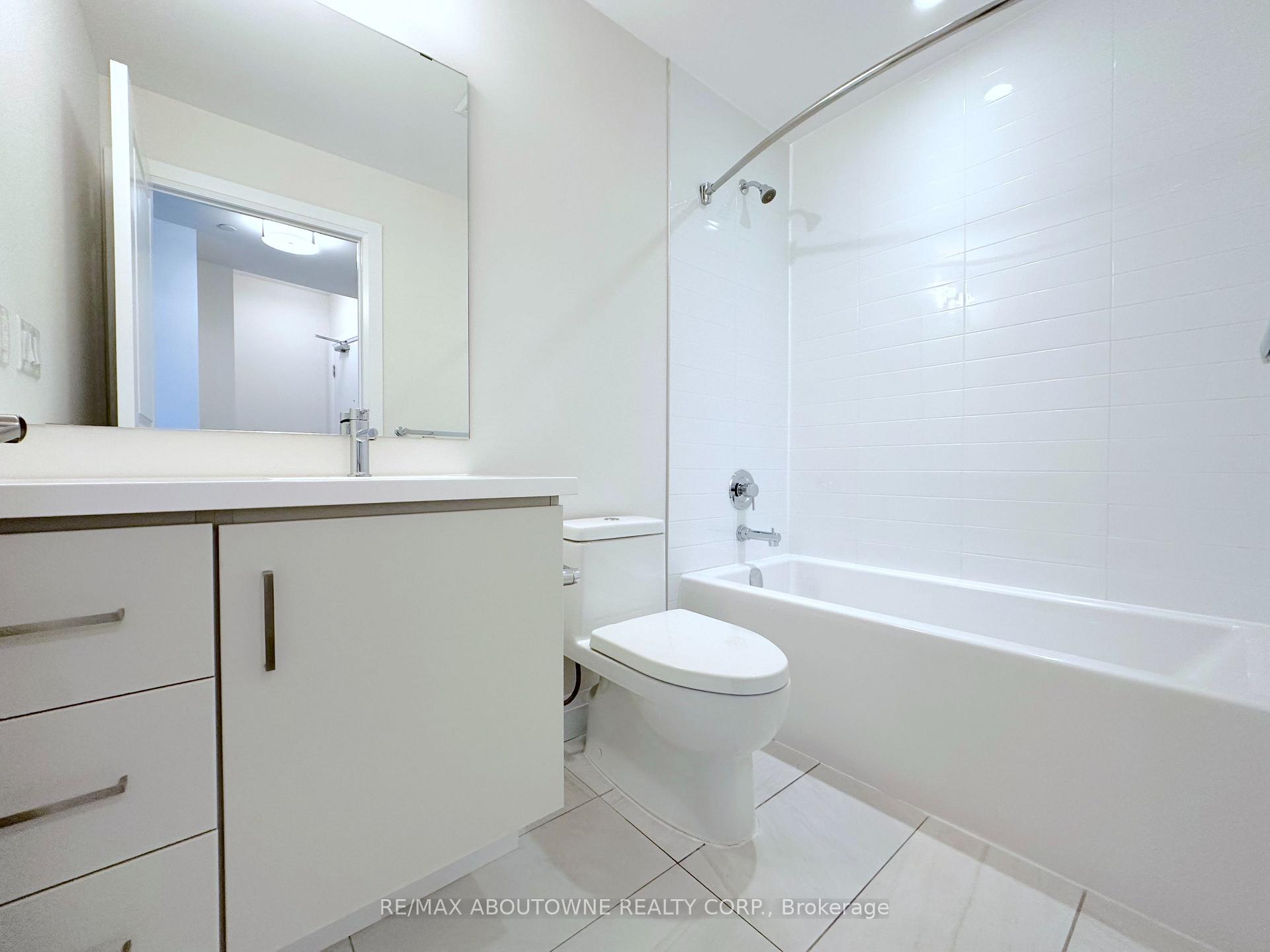 Photo 8 of Unit 421, 2333 Taunton Road, Oakville, River Oaks — HOMEH