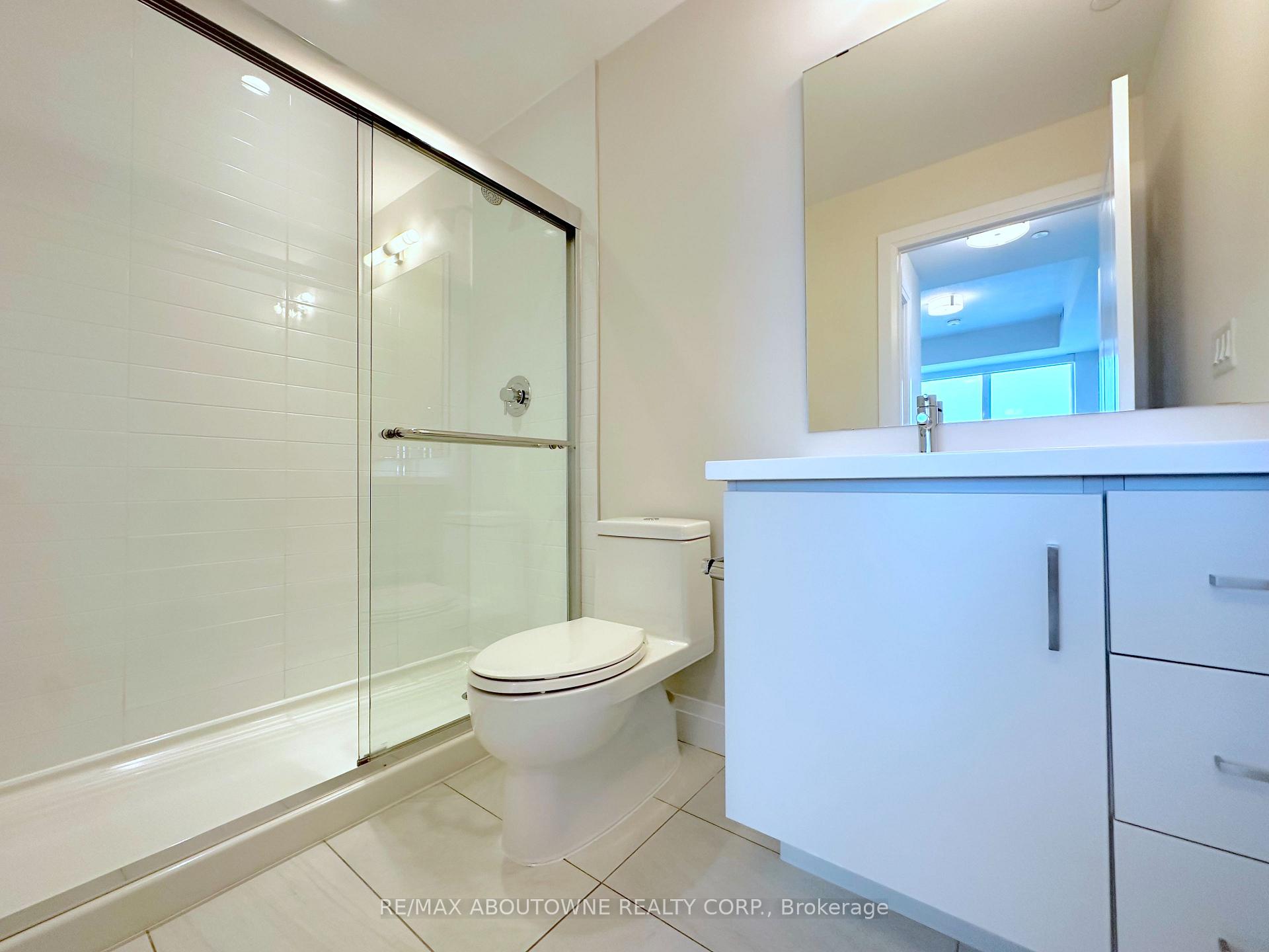 Photo 12 of Unit 421, 2333 Taunton Road, Oakville, River Oaks — HOMEH