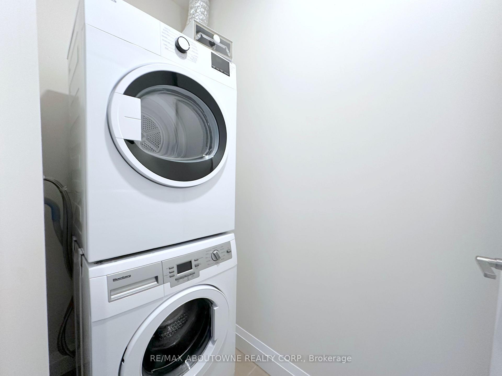 Photo 15 of Unit 421, 2333 Taunton Road, Oakville, River Oaks — HOMEH