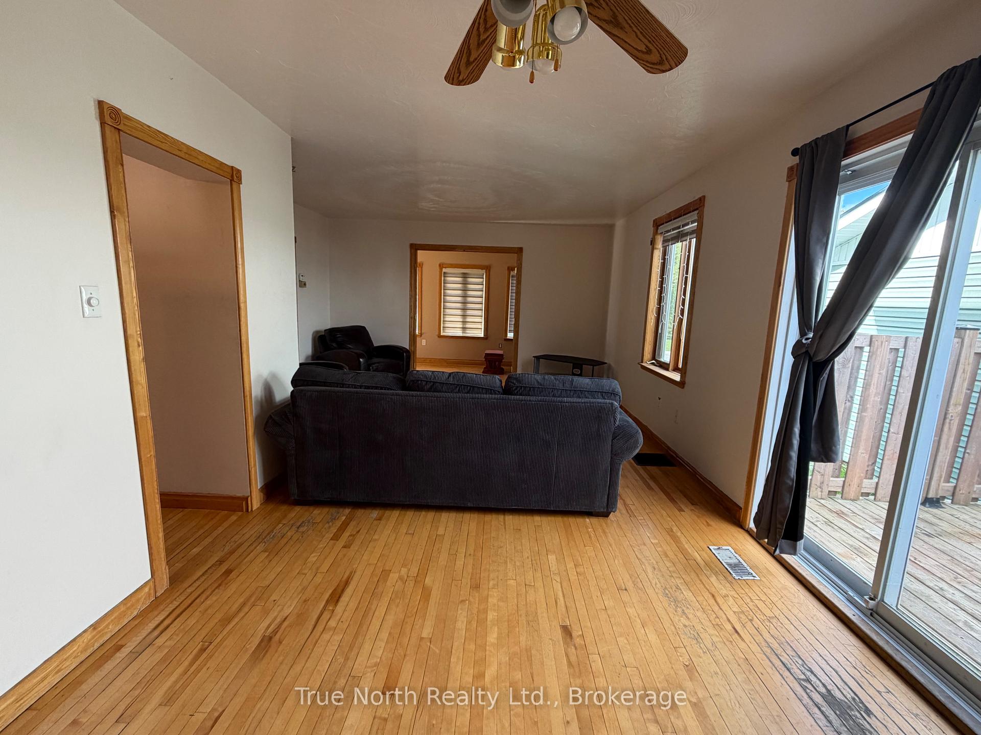 Photo 7 of 2 Sheppard Street, Kapuskasing — HOMEH
