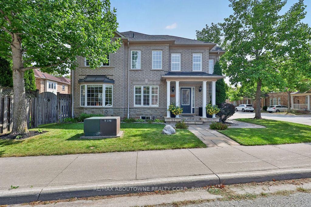 Photo 1 of 2261 Seton Crescent, Burlington, Orchard — HOMEH