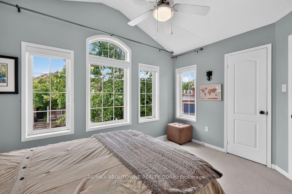 Photo 28 of 2261 Seton Crescent, Burlington, Orchard — HOMEH