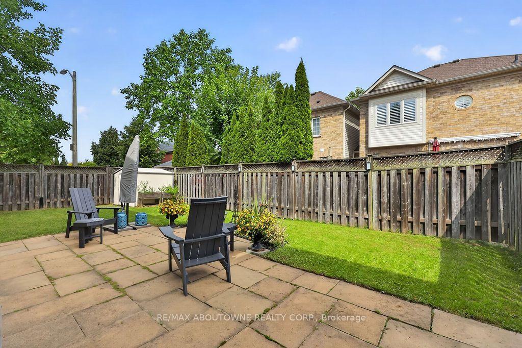 Photo 46 of 2261 Seton Crescent, Burlington, Orchard — HOMEH