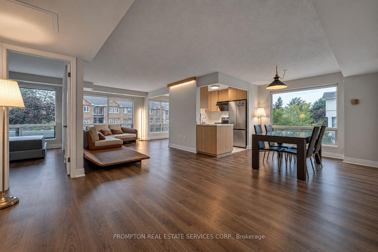 Photo of Unit 210, 1 Hycrest Avenue