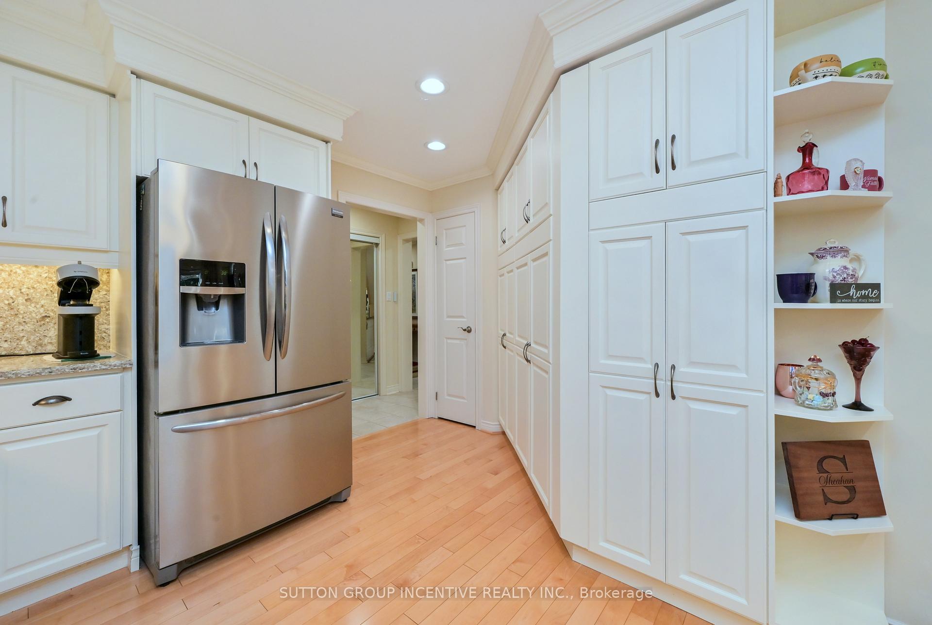 Photo 6 of 53 Sunset Boulevard, New Tecumseth, Alliston — HOMEH