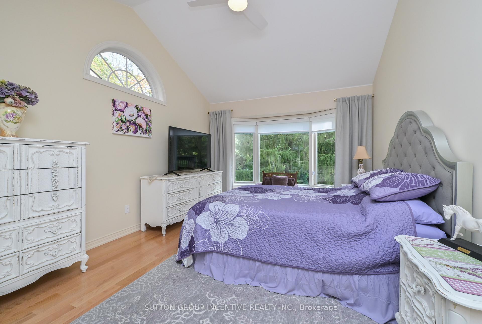Photo 13 of 53 Sunset Boulevard, New Tecumseth, Alliston — HOMEH
