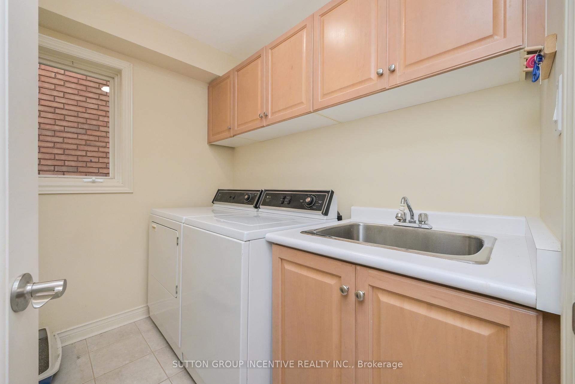 Photo 18 of 53 Sunset Boulevard, New Tecumseth, Alliston — HOMEH