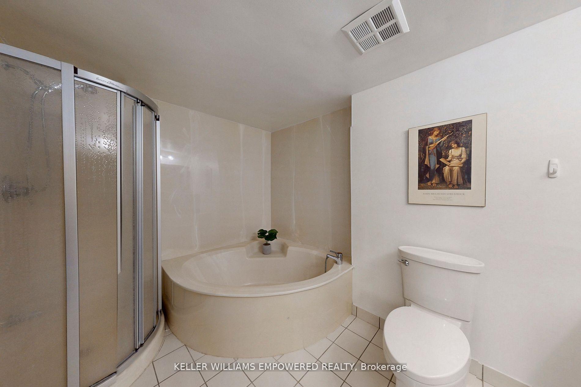 Photo 15 of Unit 707, 20 Harding Boulevard W, Richmond Hill, North Richvale — HOMEH