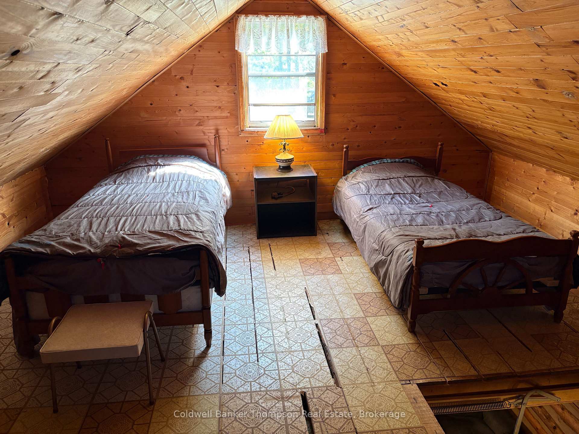 Photo 11 of 215B Paisley Road, Joly — HOMEH