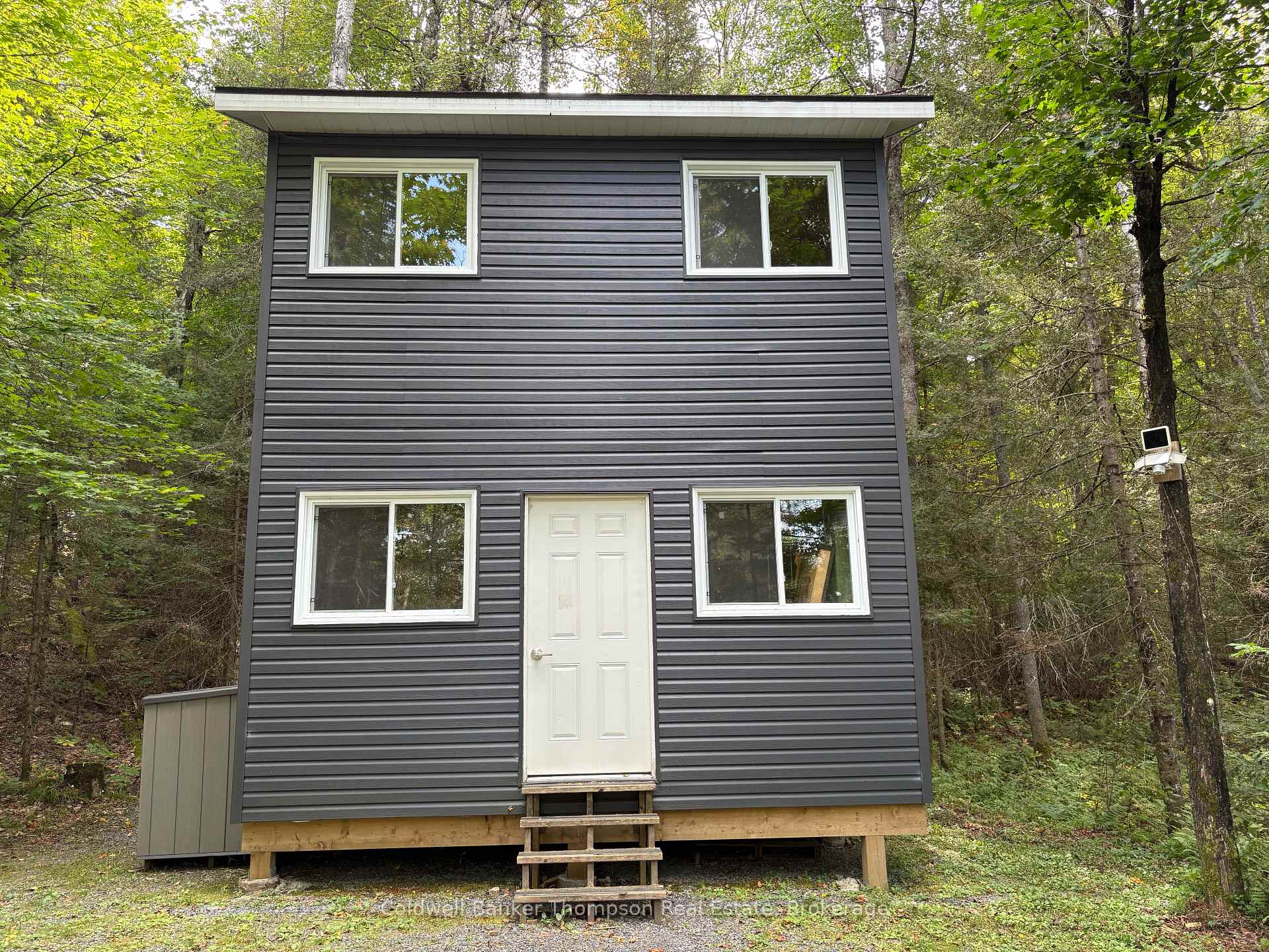 Photo 12 of 215B Paisley Road, Joly — HOMEH