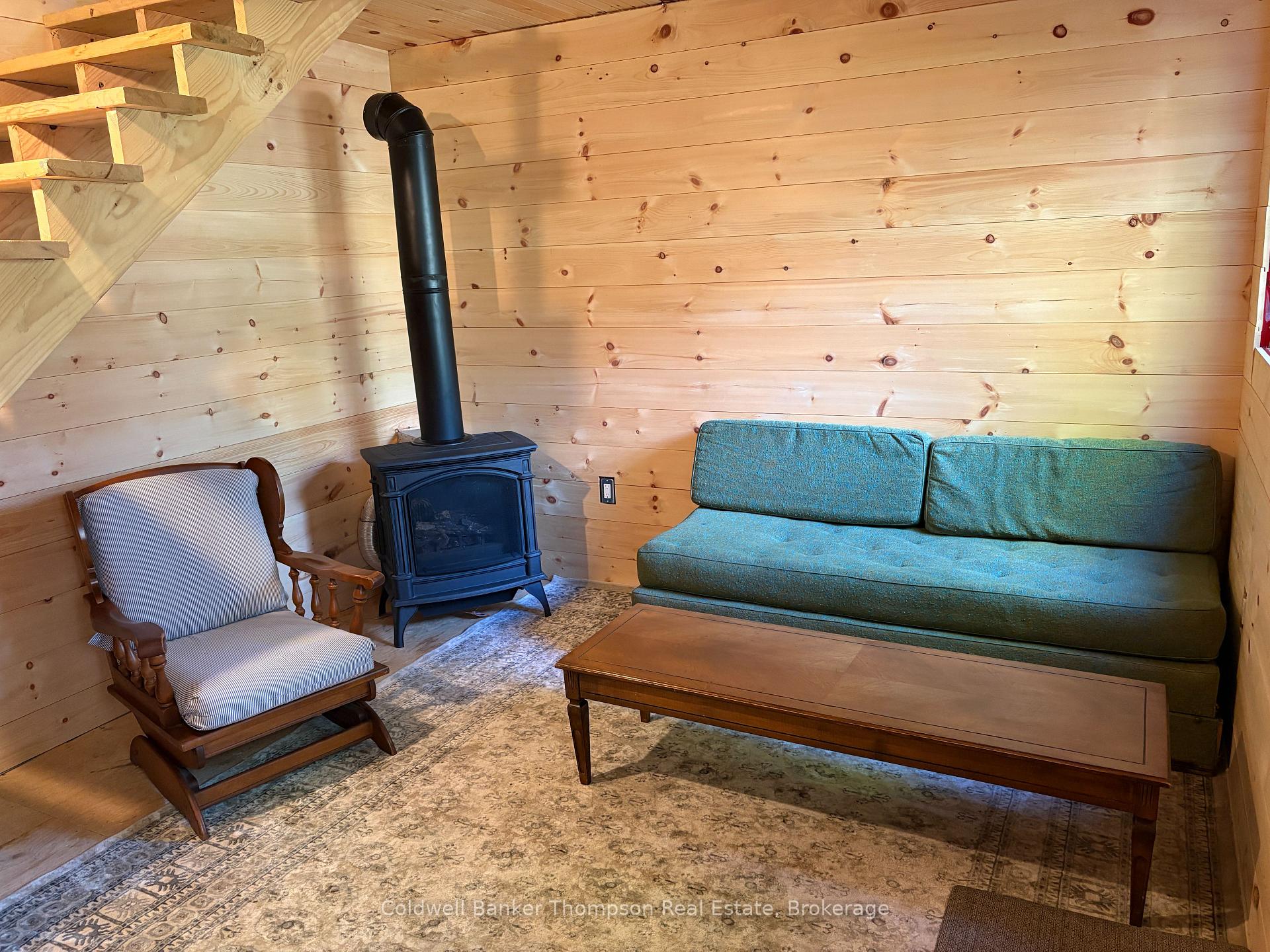 Photo 13 of 215B Paisley Road, Joly — HOMEH