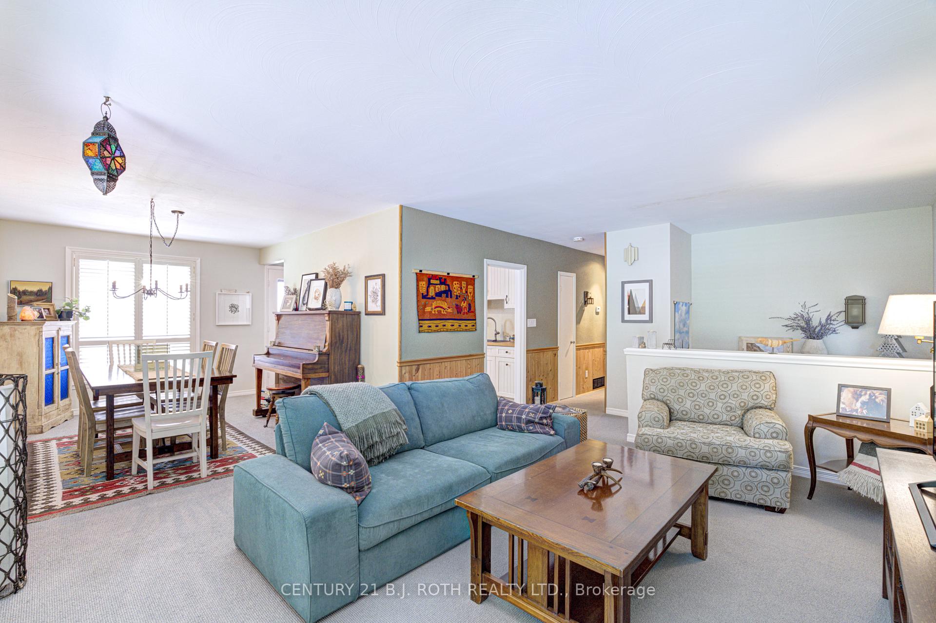 Photo 8 of 109 Wincott Drive, Etobicoke, Kingsview Village-The Westway — HOMEH