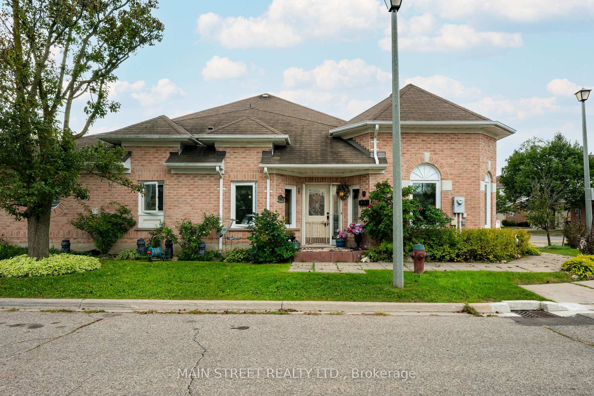 Photo 3 of Unit 72, 19 Wickstead Court, Brampton, Sandringham-Wellington — HOMEH