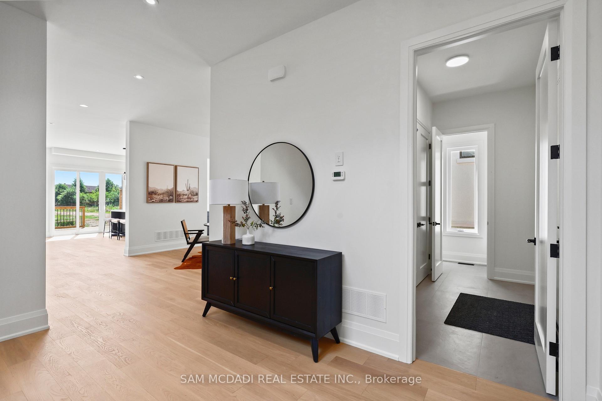 Photo 5 of 2350 Eighth Line, Oakville, Wedgewood Creek — HOMEH