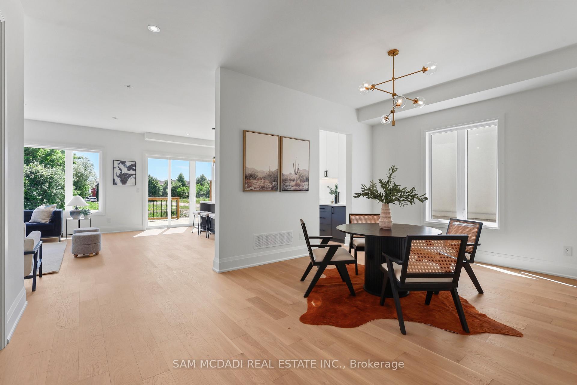 Photo 6 of 2350 Eighth Line, Oakville, Wedgewood Creek — HOMEH