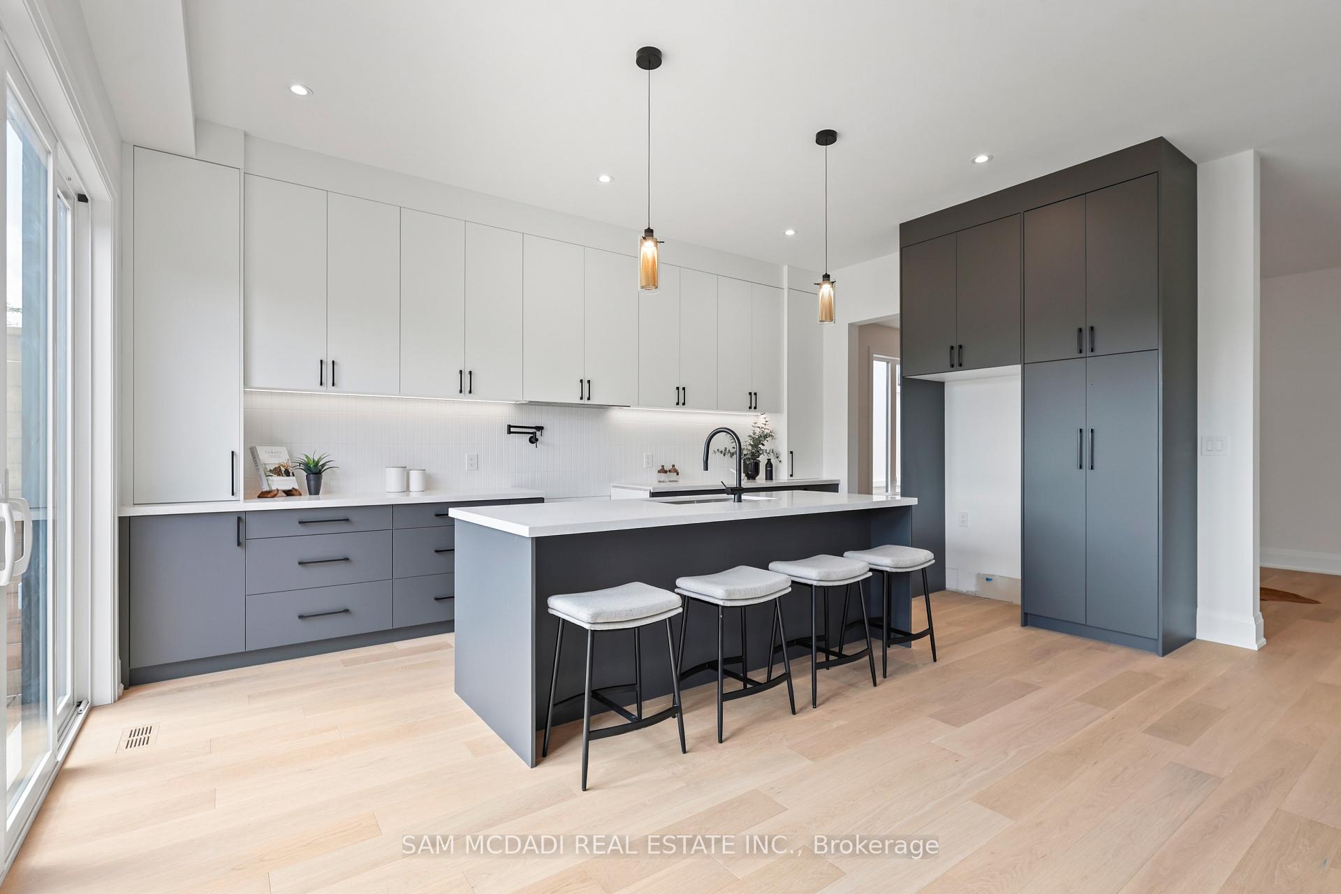 Photo 15 of 2350 Eighth Line, Oakville, Wedgewood Creek — HOMEH