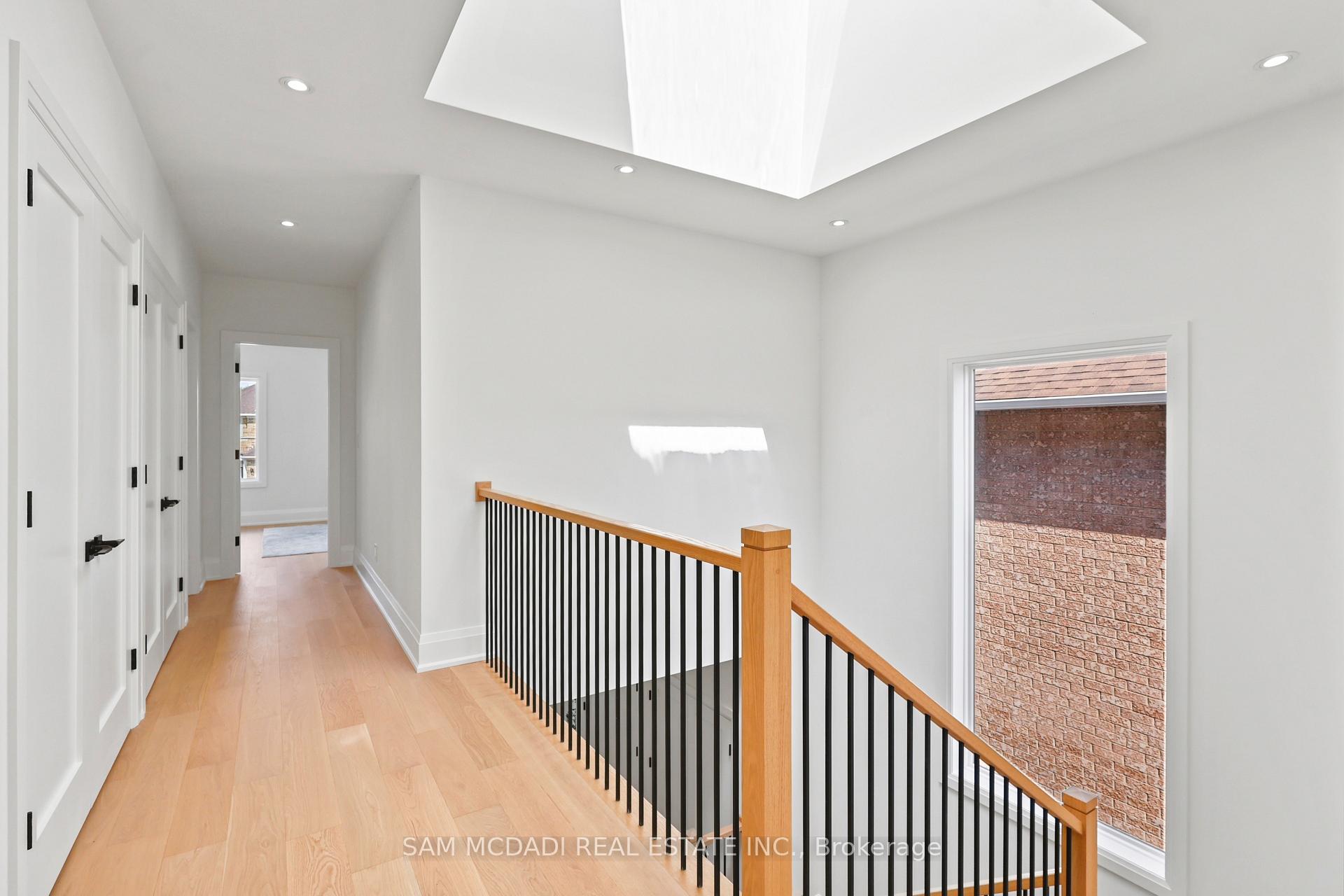 Photo 31 of 2350 Eighth Line, Oakville, Wedgewood Creek — HOMEH