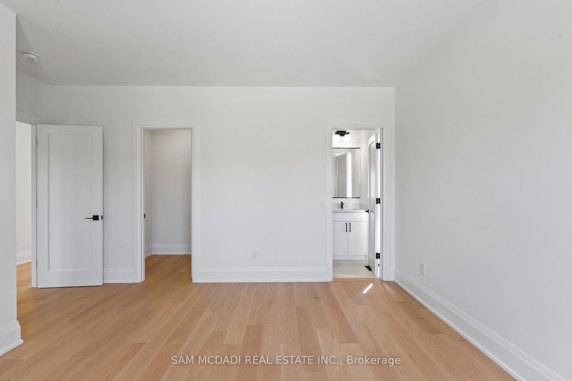 Photo 37 of 2350 Eighth Line, Oakville, Wedgewood Creek — HOMEH