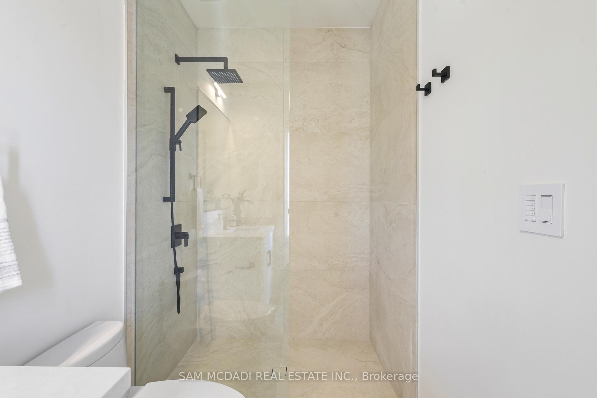 Photo 40 of 2350 Eighth Line, Oakville, Wedgewood Creek — HOMEH