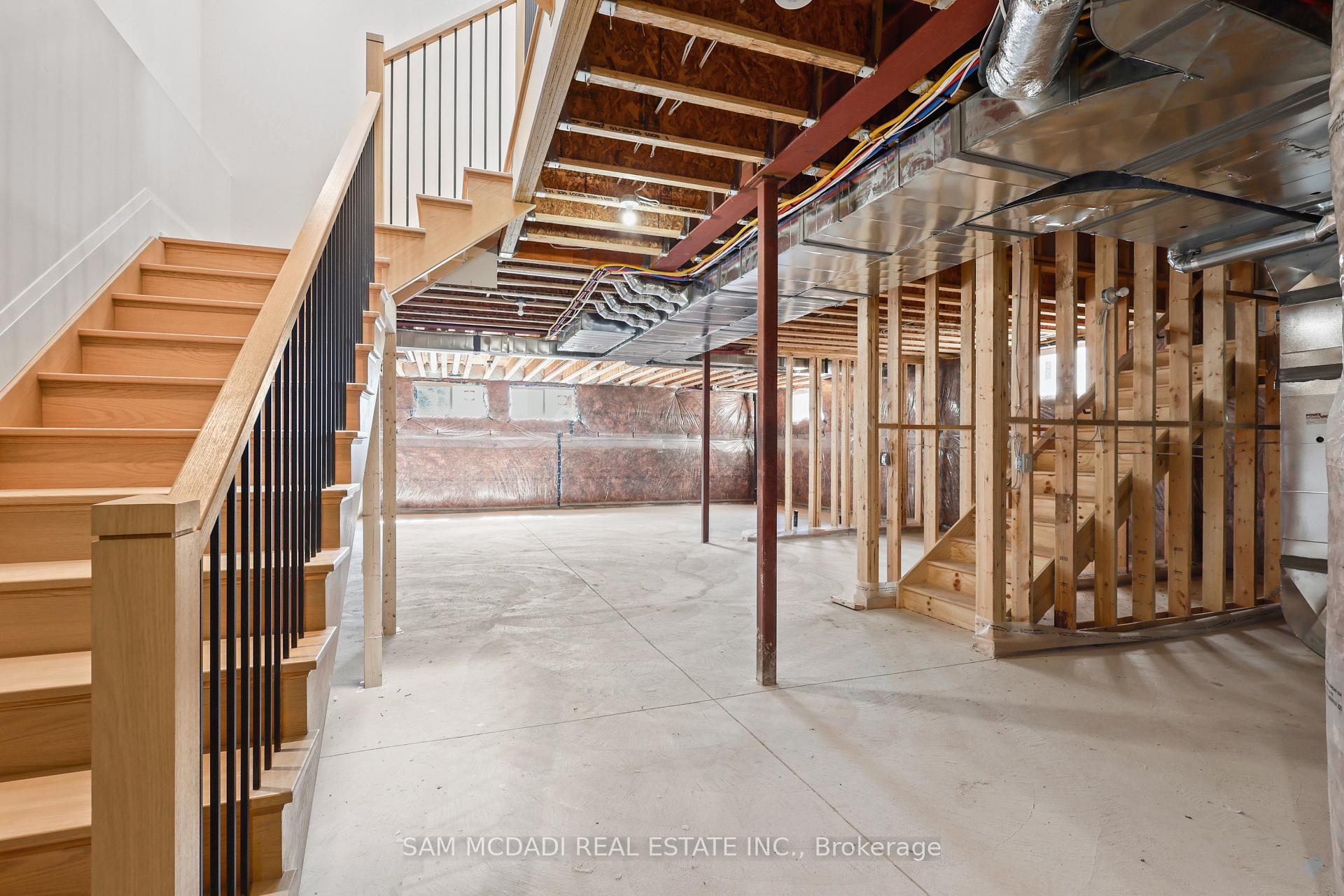 Photo 44 of 2350 Eighth Line, Oakville, Wedgewood Creek — HOMEH