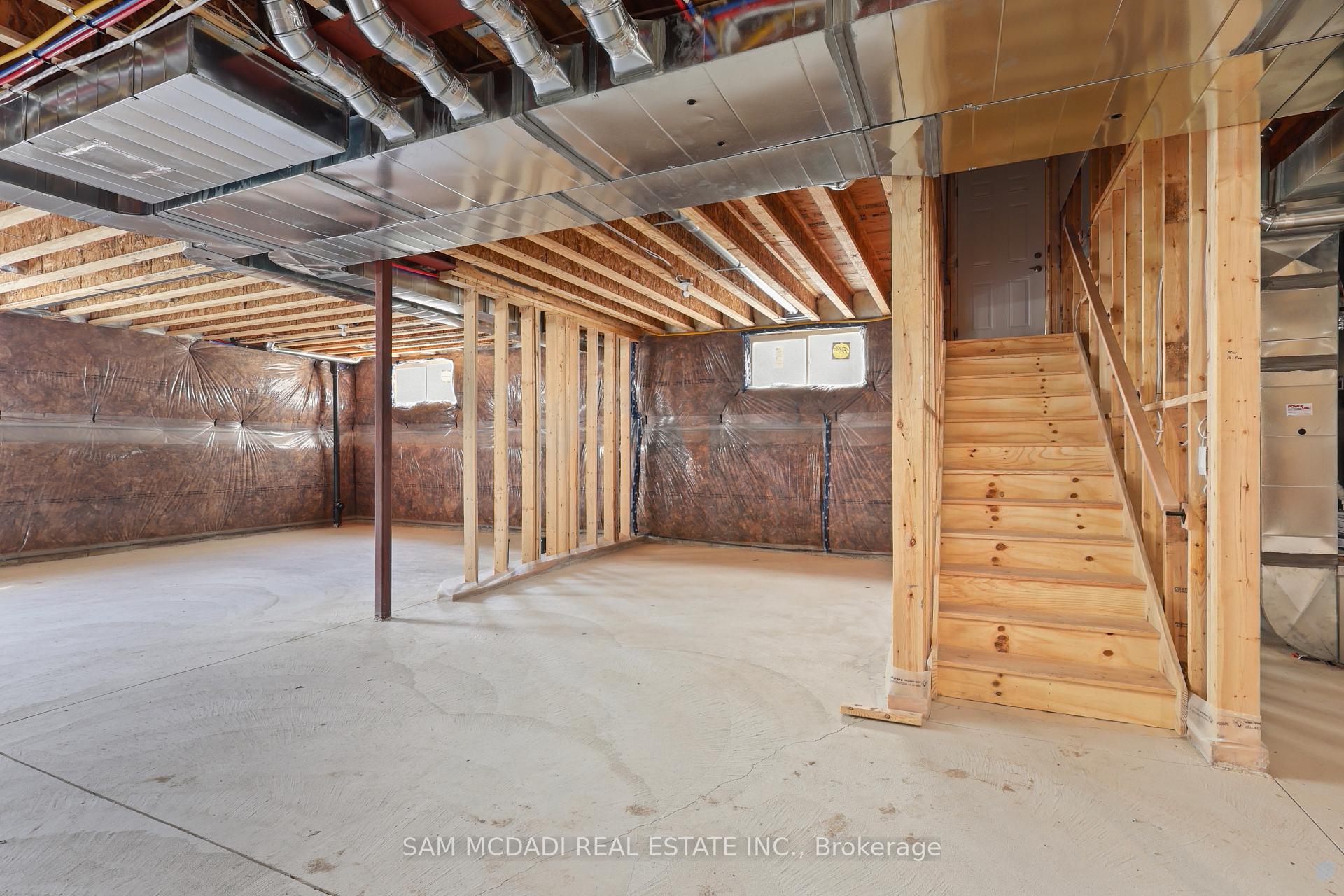 Photo 45 of 2350 Eighth Line, Oakville, Wedgewood Creek — HOMEH