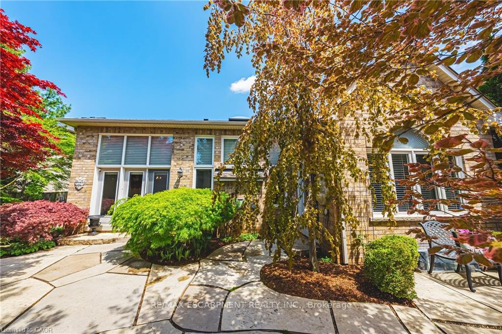 Photo 37 of 2178 Berwick Drive, Burlington, Rose — HOMEH