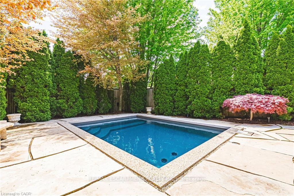 Photo 41 of 2178 Berwick Drive, Burlington, Rose — HOMEH
