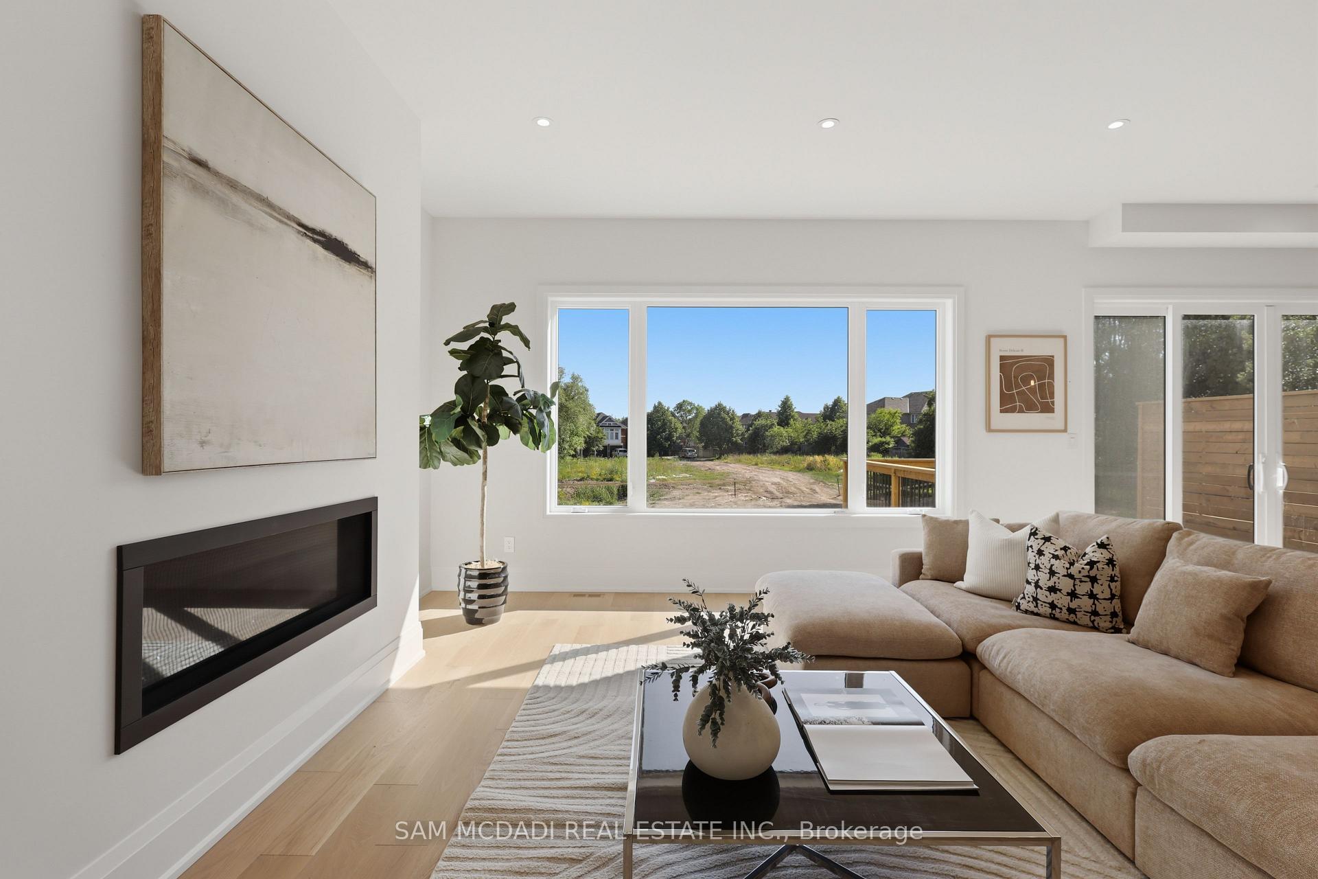 Photo 13 of 2354 Eighth Line, Oakville, Wedgewood Creek — HOMEH