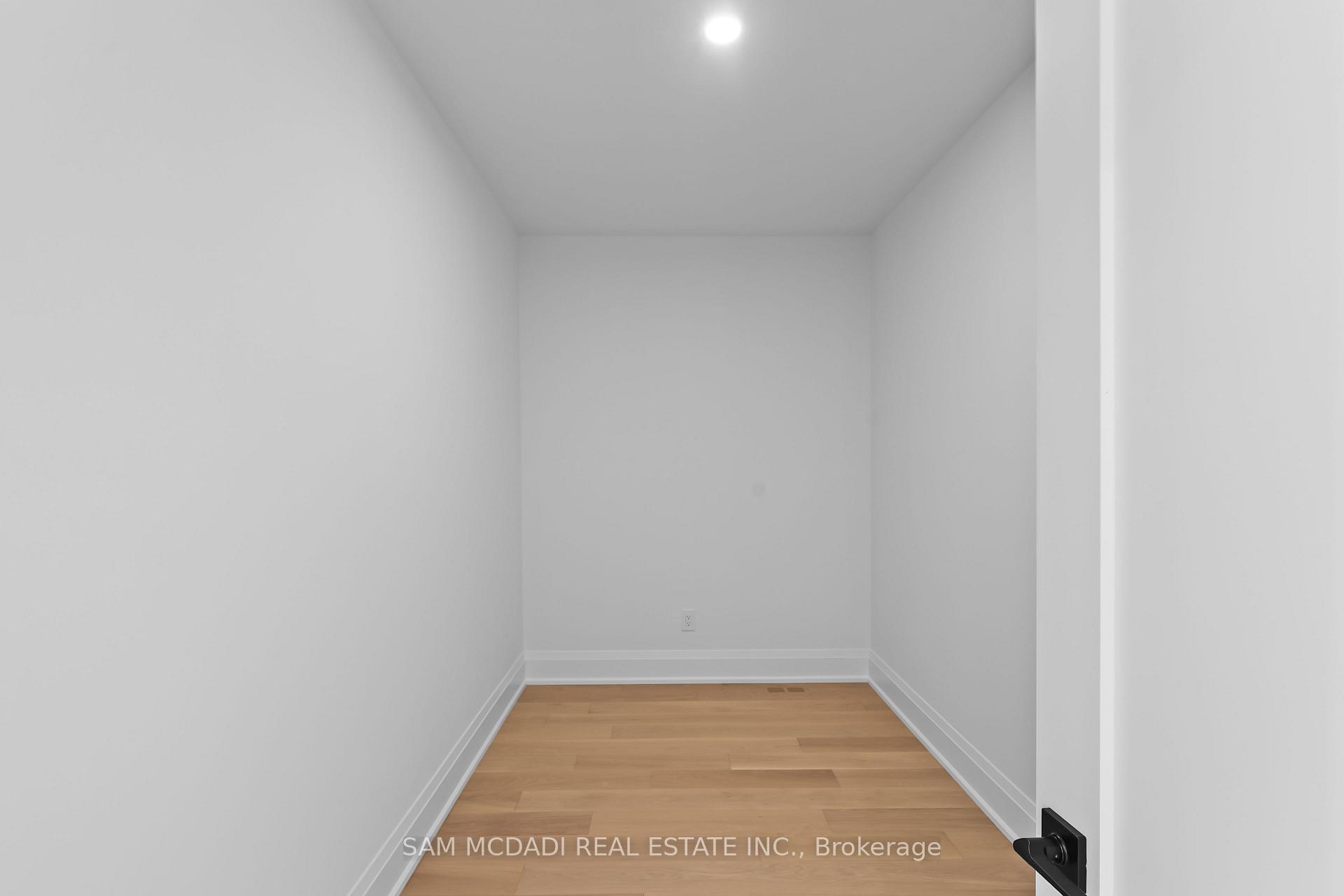 Photo 19 of 2354 Eighth Line, Oakville, Wedgewood Creek — HOMEH