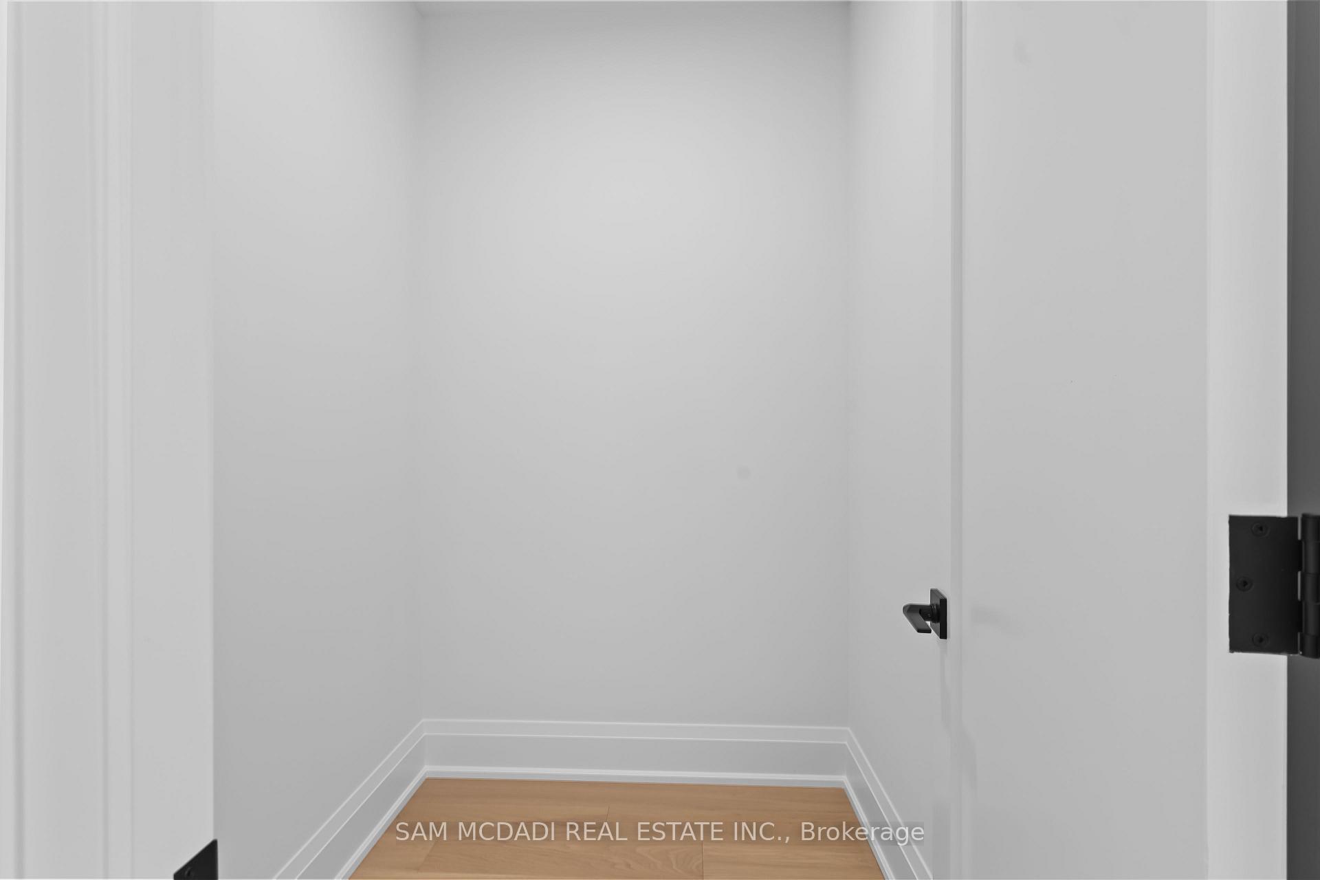 Photo 29 of 2354 Eighth Line, Oakville, Wedgewood Creek — HOMEH