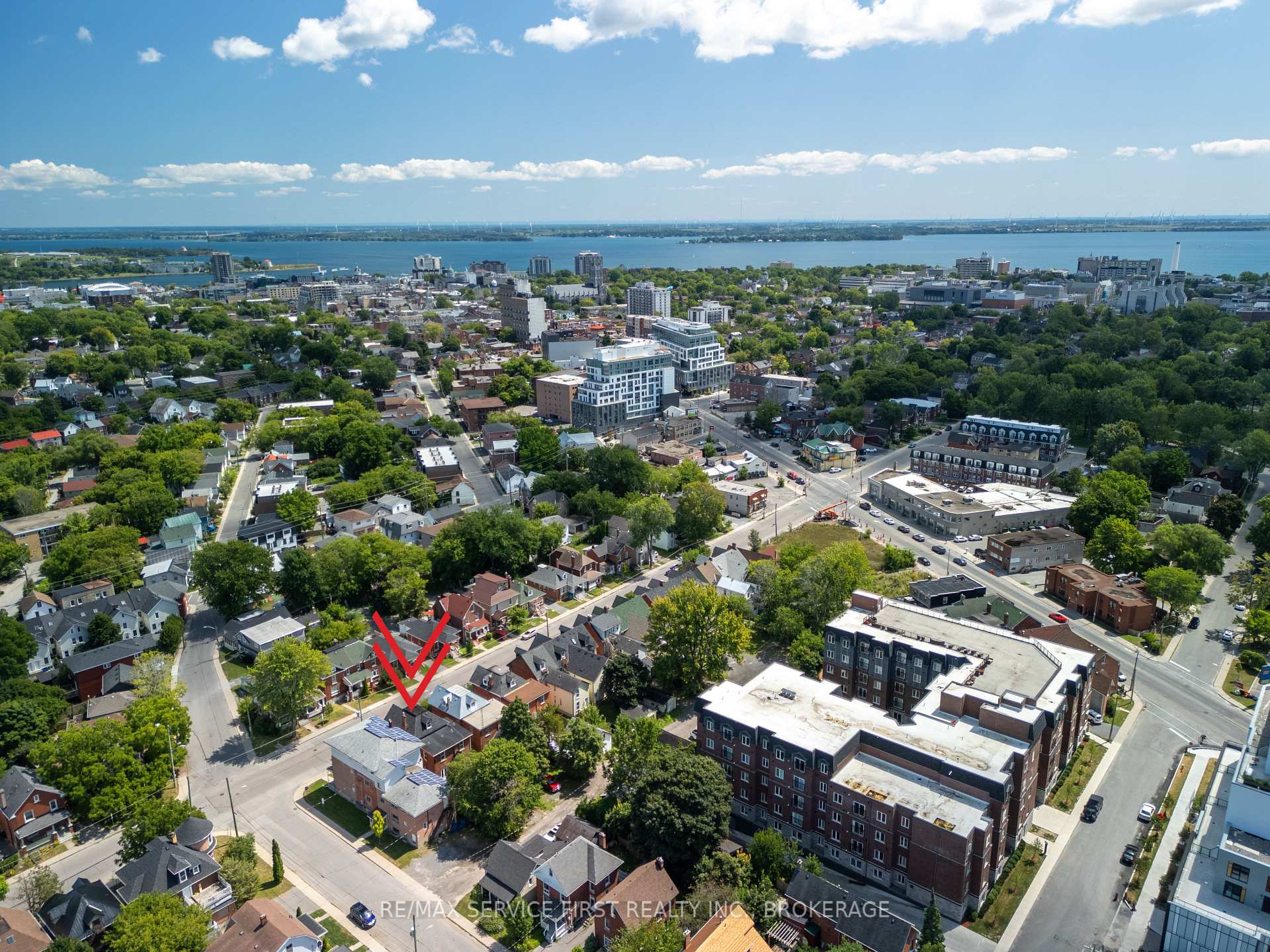 Photo 13 of 392 Alfred Street, Kingston, East of Sir John A. Blvd — HOMEH