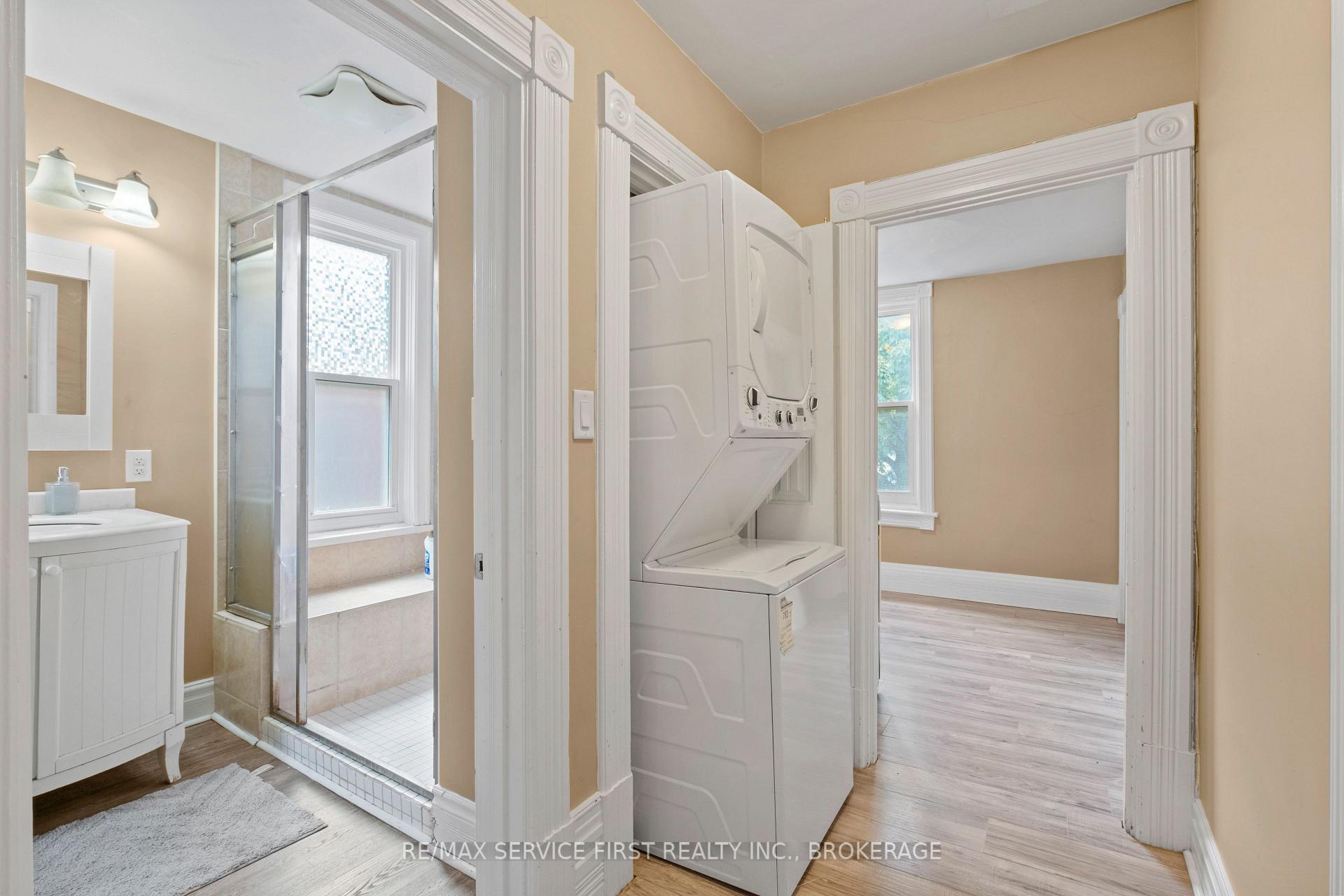 Photo 32 of 392 Alfred Street, Kingston, East of Sir John A. Blvd — HOMEH