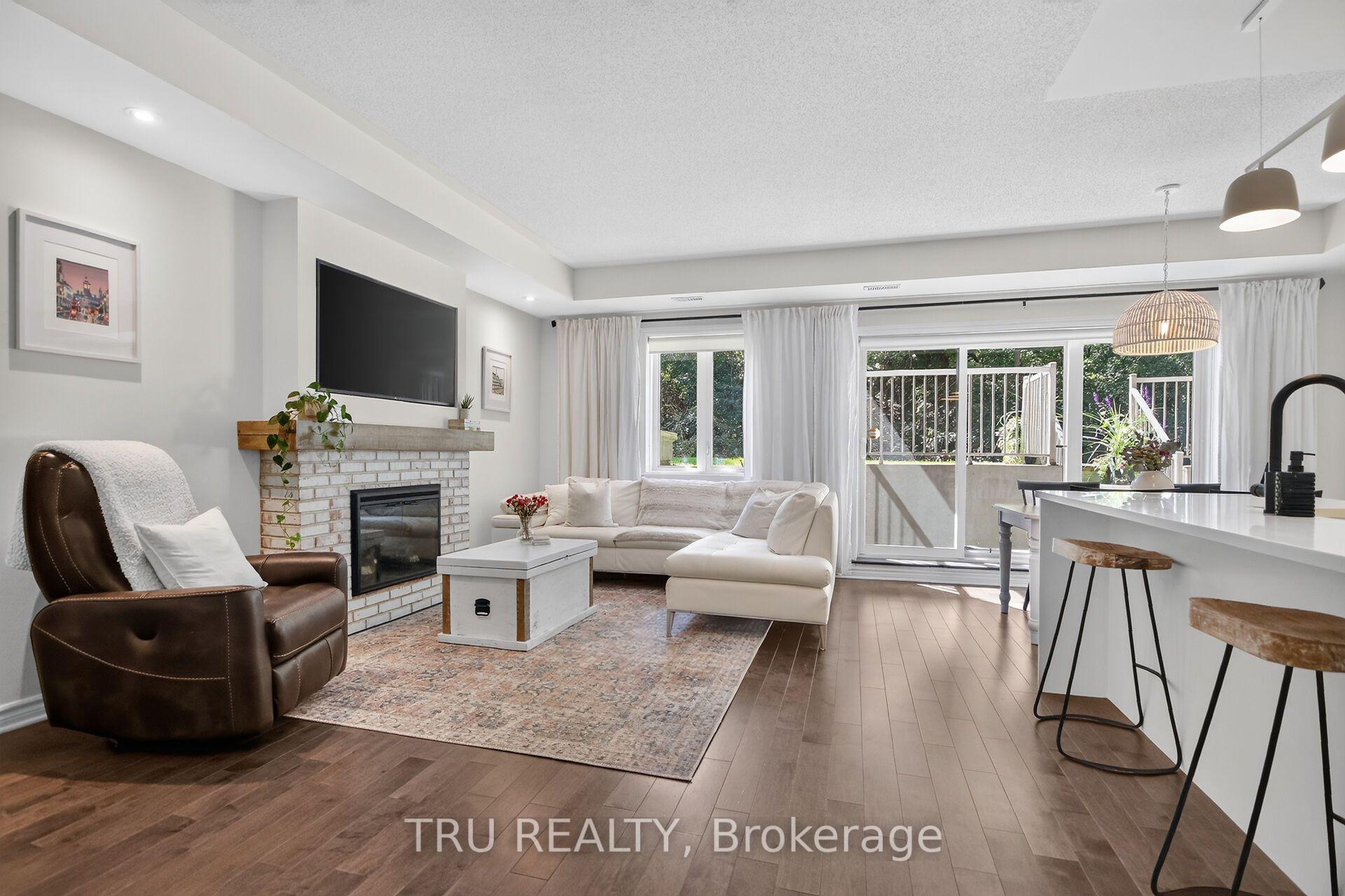Photo 5 of Unit B, 1032 Beryl Private, Ottawa, Riverside South/Gloucester Glen — HOMEH