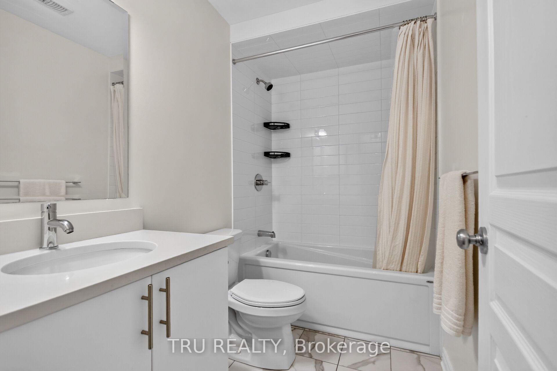 Photo 11 of Unit B, 1032 Beryl Private, Ottawa, Riverside South/Gloucester Glen — HOMEH