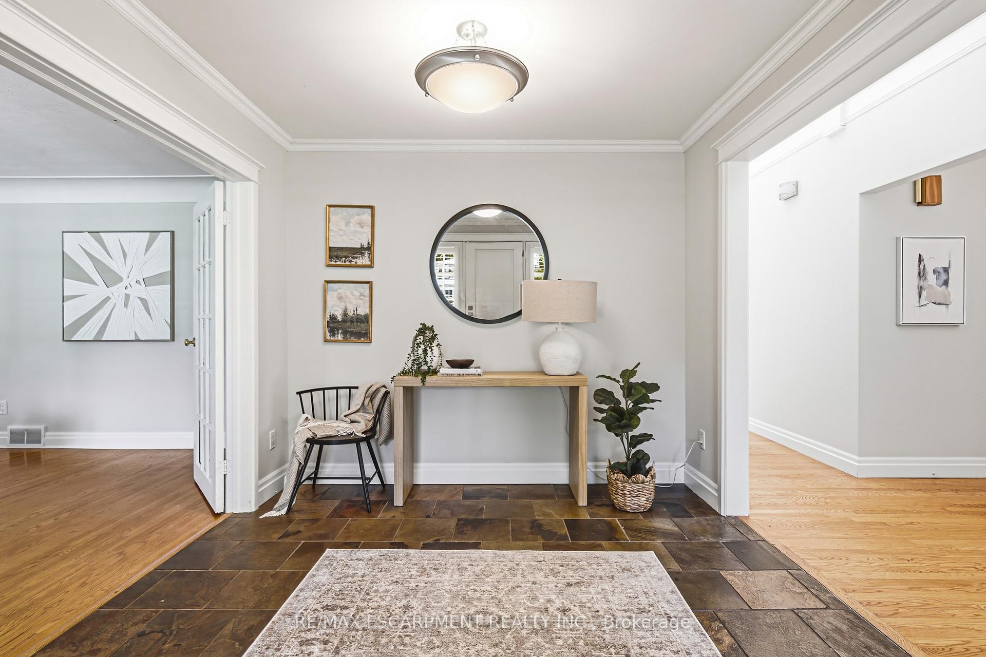 Photo 8 of 7 Colonial Crescent, Oakville, Morrison — HOMEH