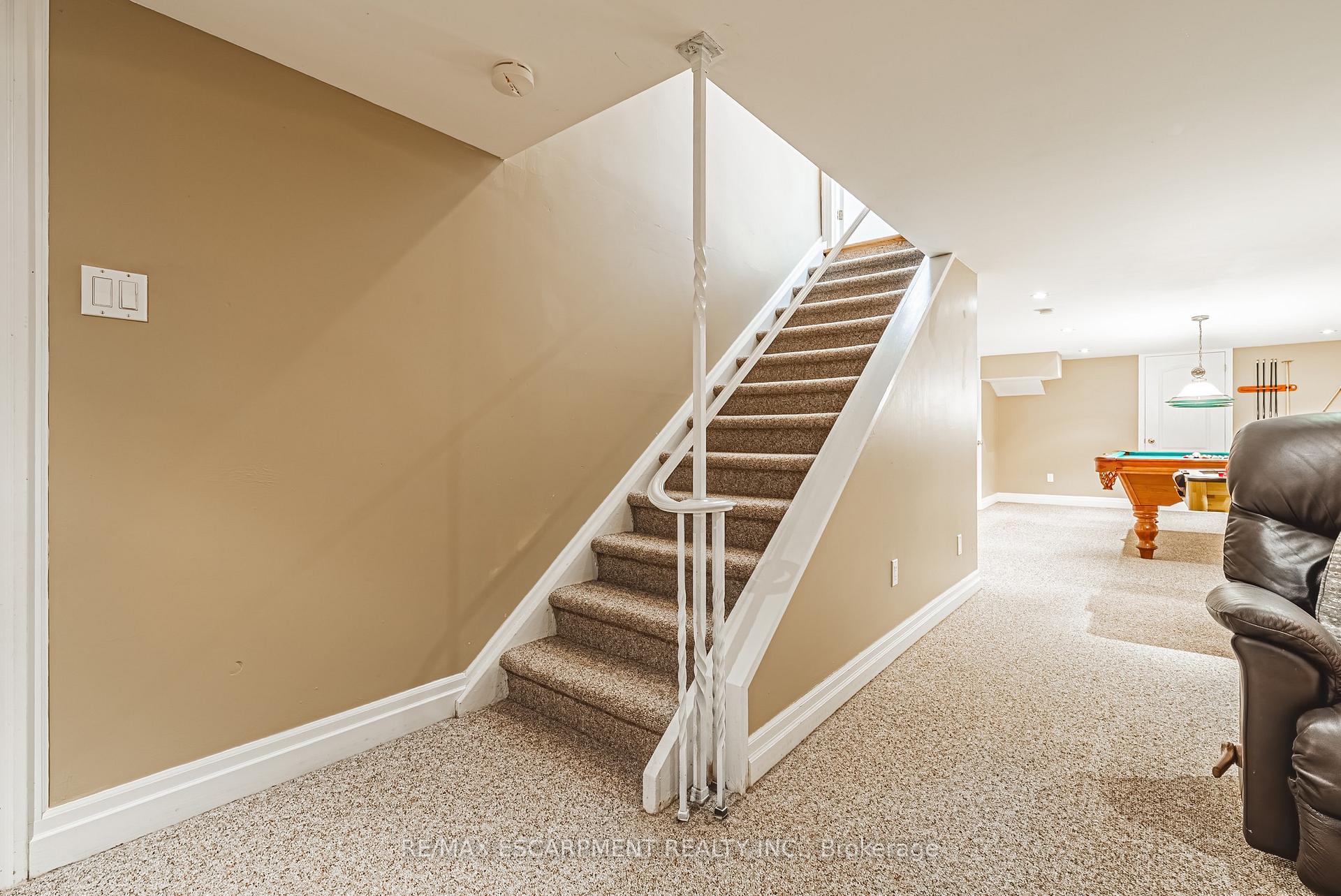 Photo 38 of 7 Colonial Crescent, Oakville, Morrison — HOMEH