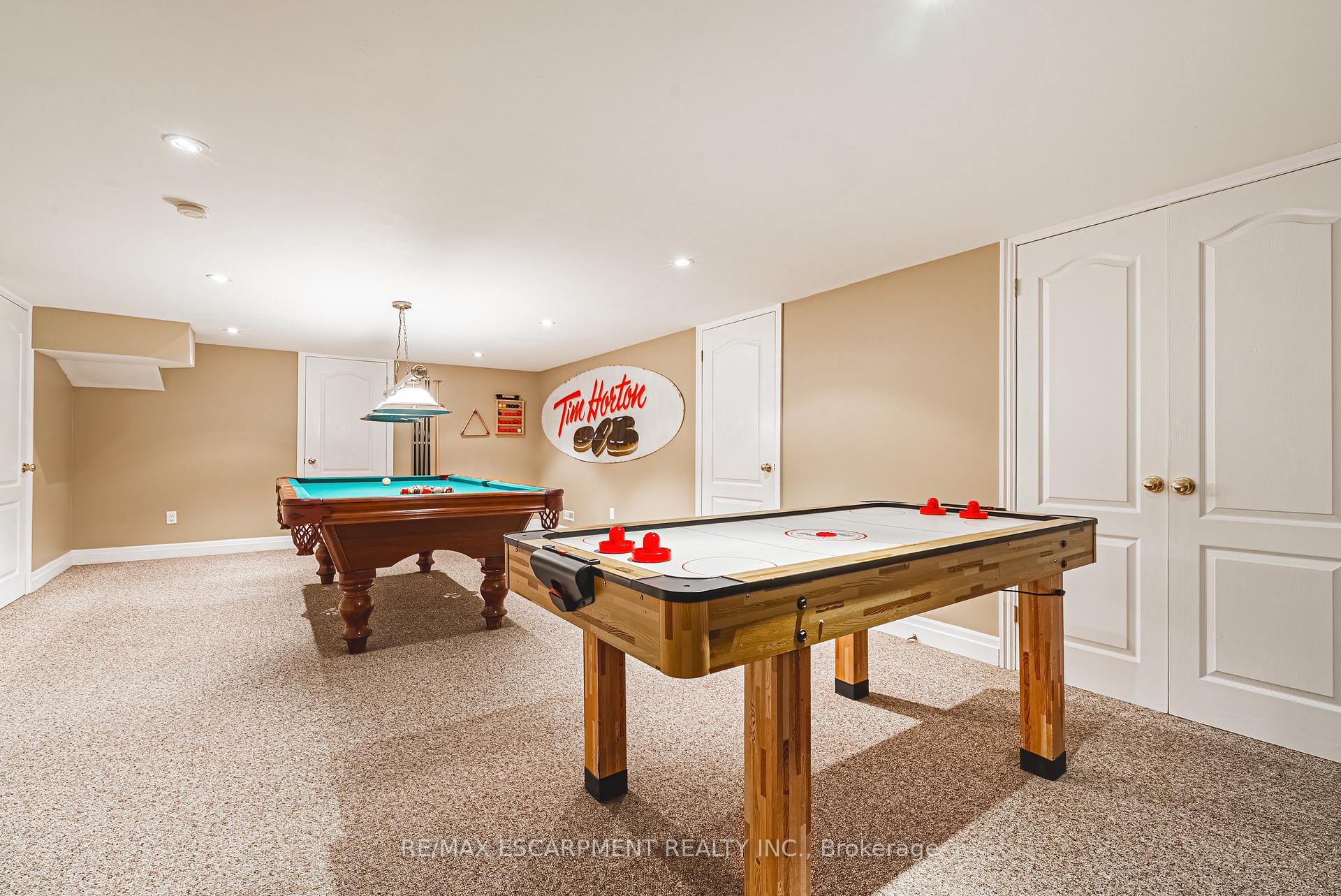 Photo 41 of 7 Colonial Crescent, Oakville, Morrison — HOMEH