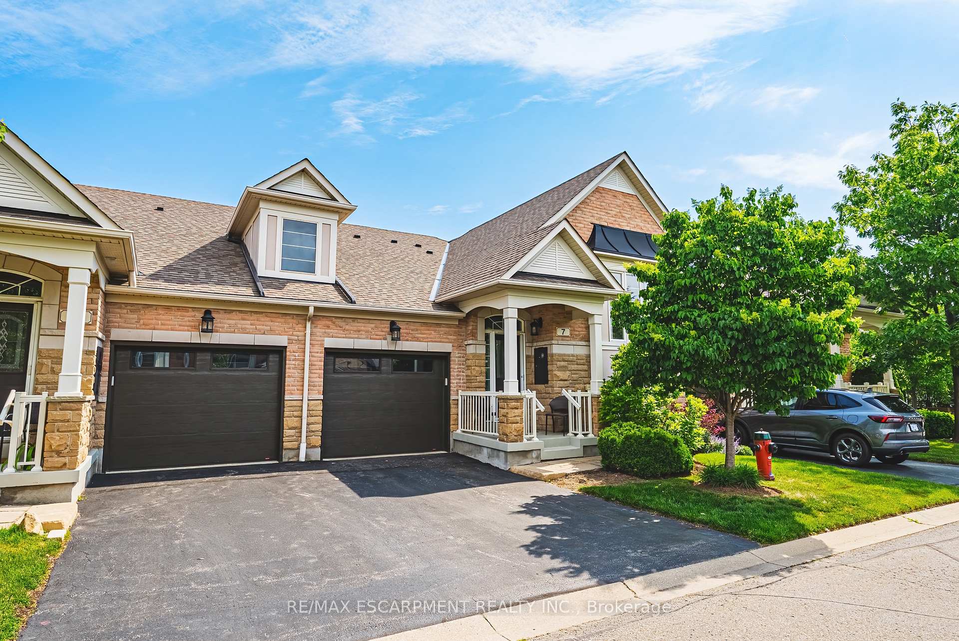 Photo of Unit 7, 4220 Sarazen Drive