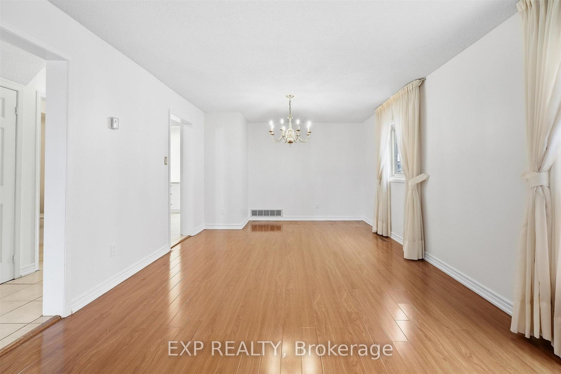 Photo 8 of 55 James Edward Drive, Markham, Middlefield — HOMEH