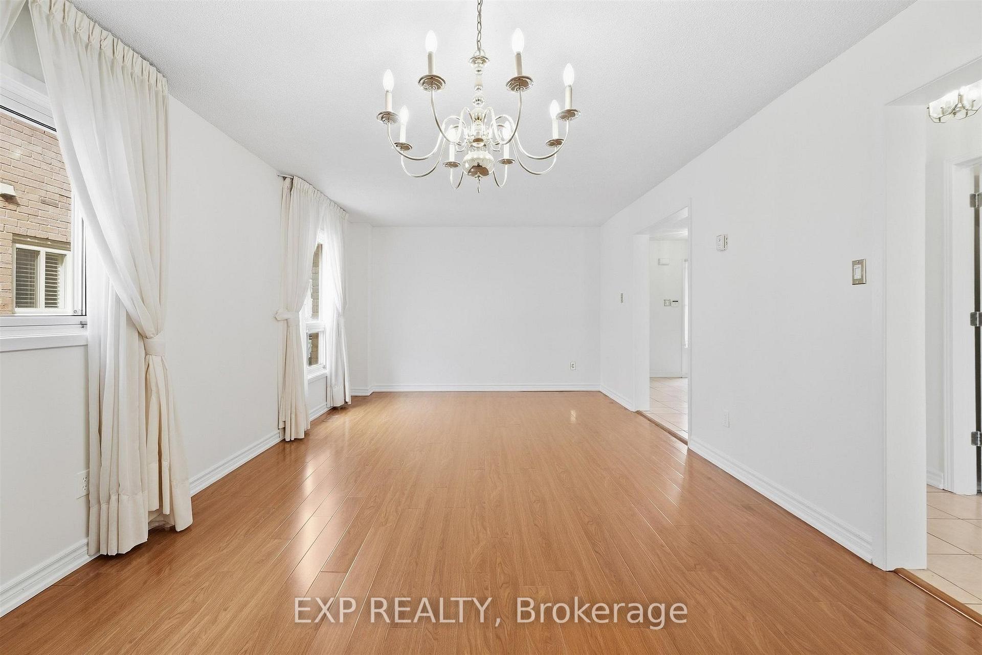 Photo 9 of 55 James Edward Drive, Markham, Middlefield — HOMEH