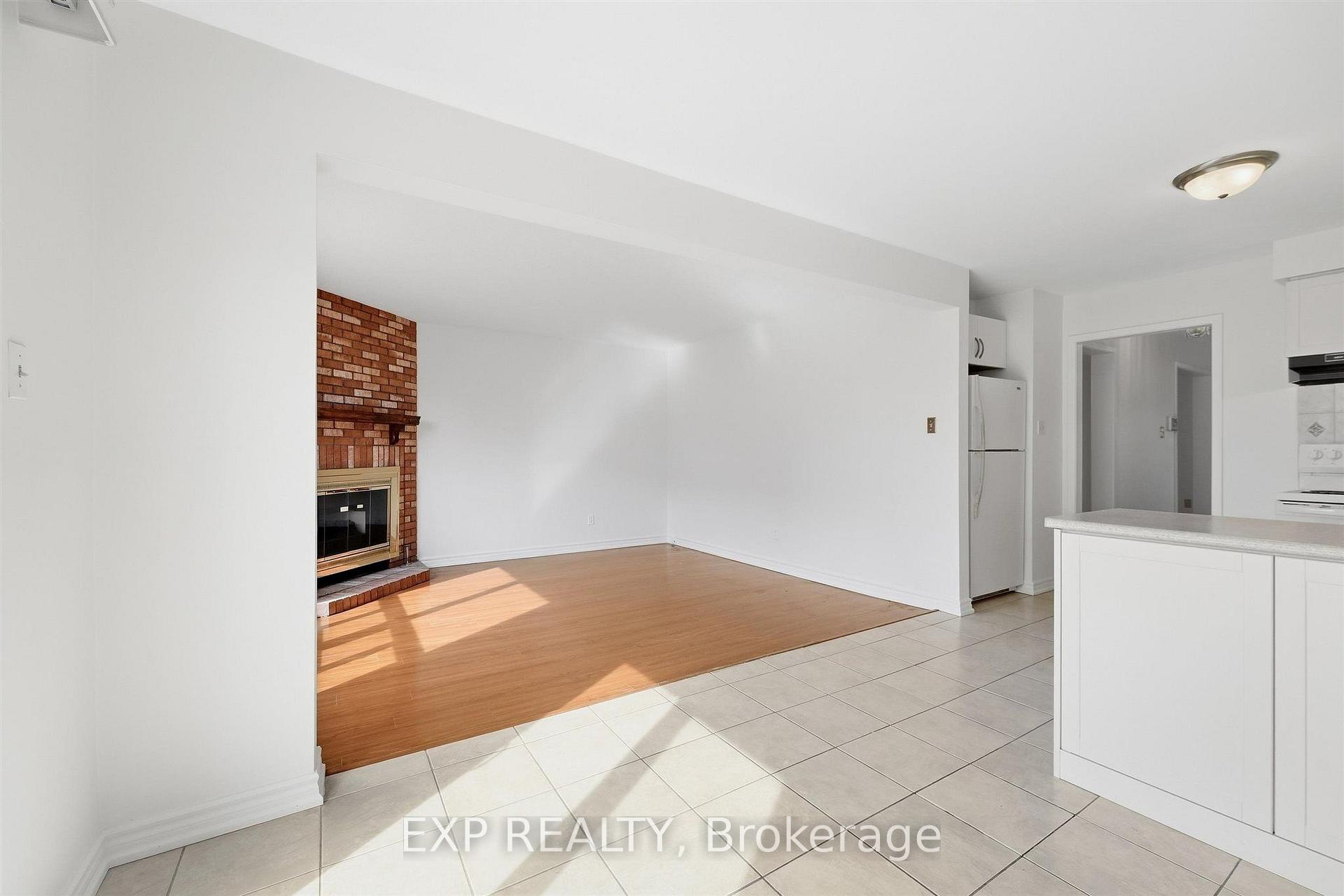 Photo 15 of 55 James Edward Drive, Markham, Middlefield — HOMEH