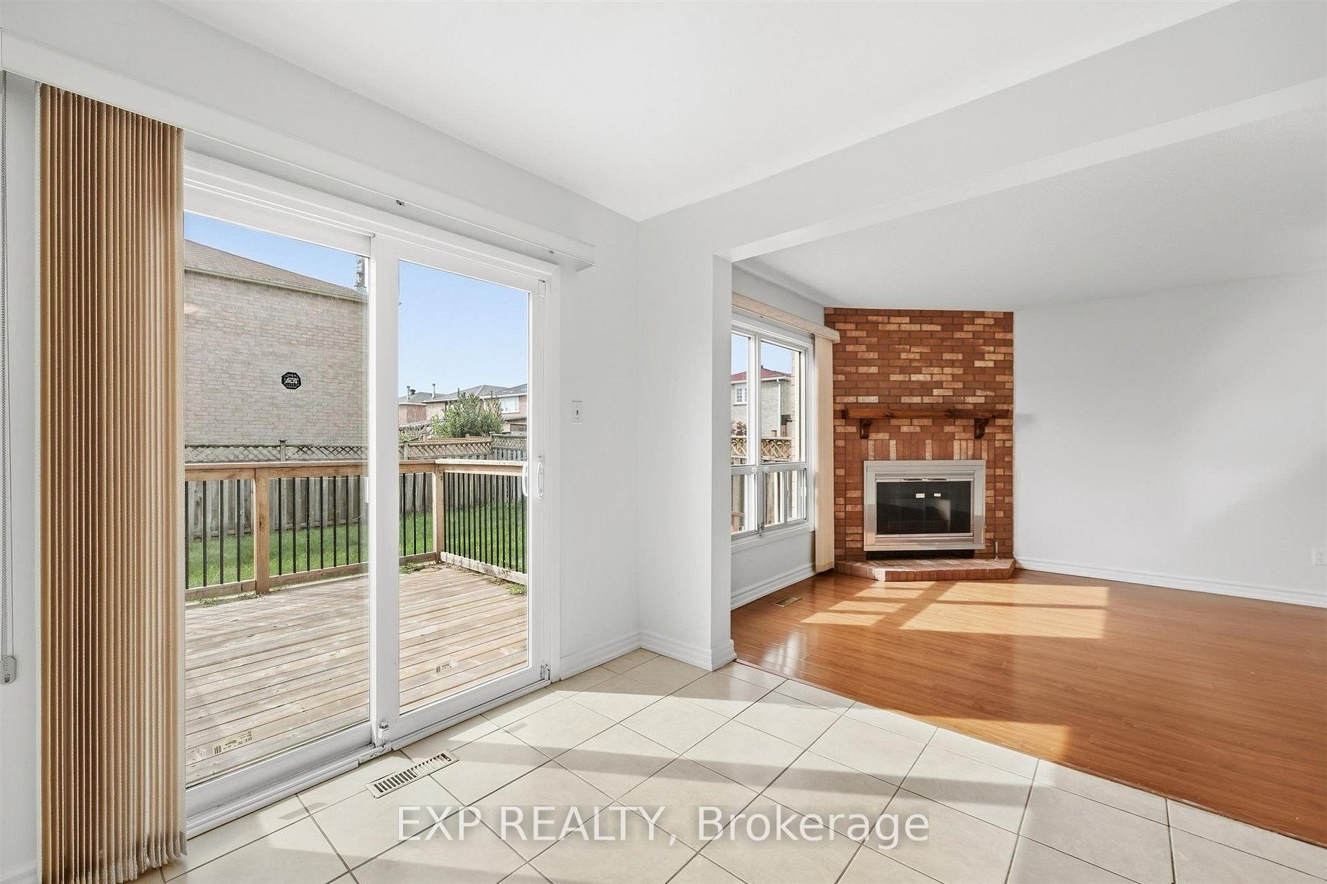 Photo 16 of 55 James Edward Drive, Markham, Middlefield — HOMEH
